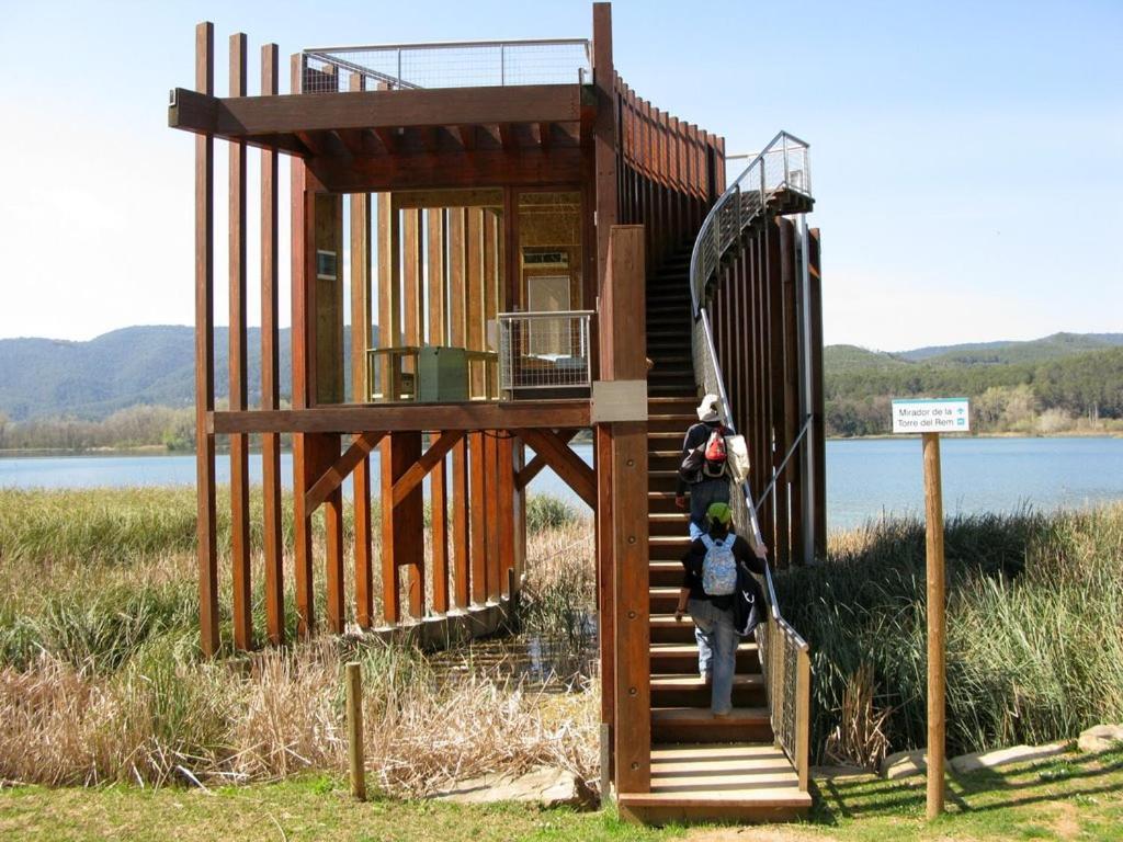 Camping Bungalow El Llac De Banyoles Porqueres Bagian luar foto